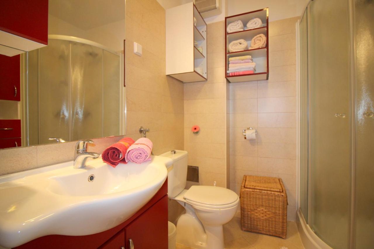 Apartment Vojka In City Center Poreč Dış mekan fotoğraf
